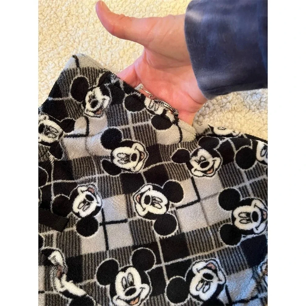 Disney Mickey Mouse Womens Plaid Sleep Shorts Black Size XL Fuzzy comfy core NWT - Picture 7 of 12